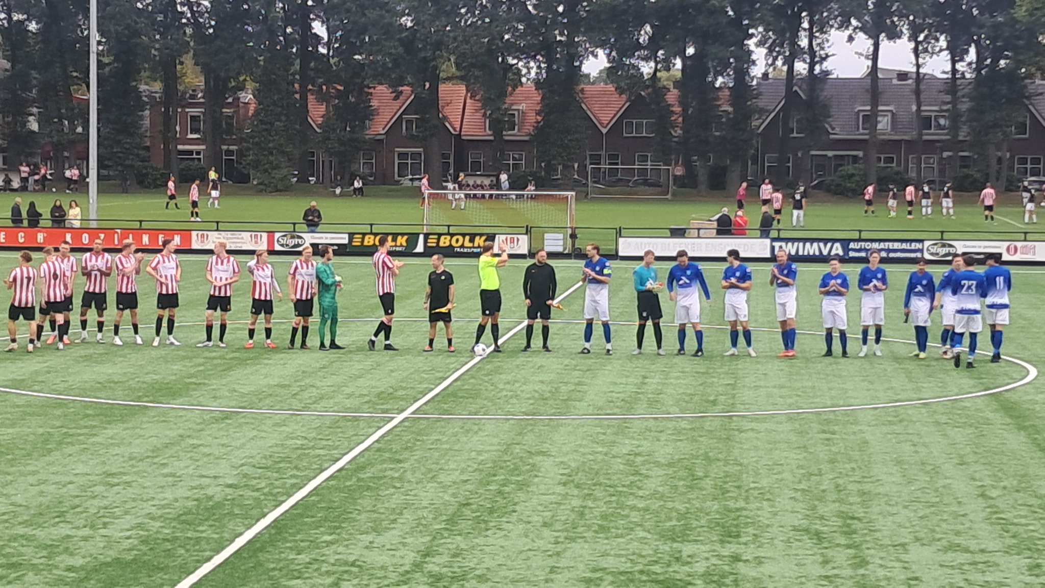 Helios laat twee punten liggen bij start van competitie